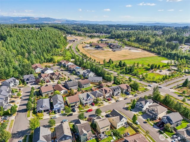 19202 Village Court E, Bonney Lake, WA 98391