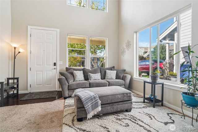 19202 Village Court E, Bonney Lake, WA 98391