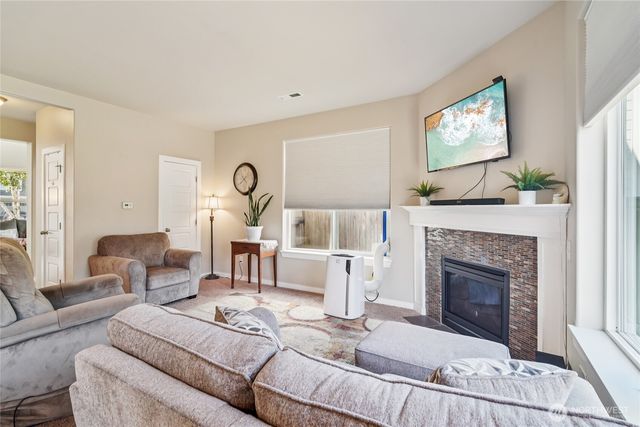 19202 Village Court E, Bonney Lake, WA 98391