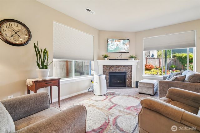 19202 Village Court E, Bonney Lake, WA 98391