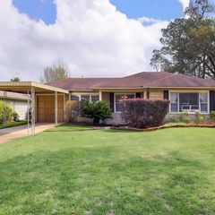 1010 Bay Oaks Road, Houston, TX 77008