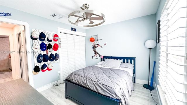18795 NW 24th Court, Pembroke Pines, FL 33029