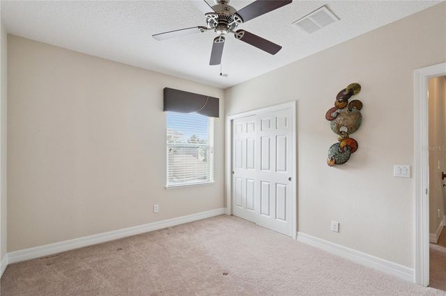 136 DRAYTON AVE, Davenport, FL 33837