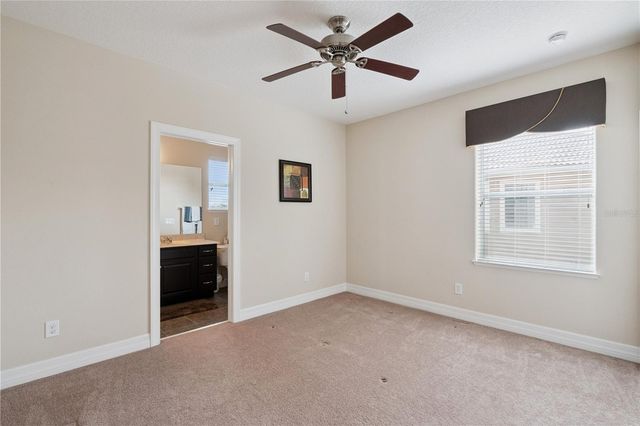 136 DRAYTON AVE, Davenport, FL 33837