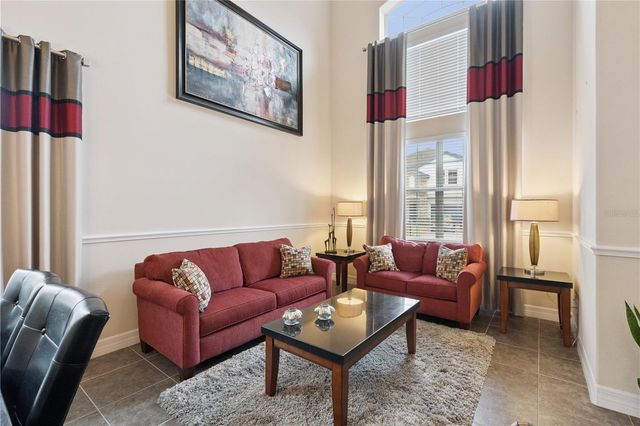 136 DRAYTON AVE, Davenport, FL 33837