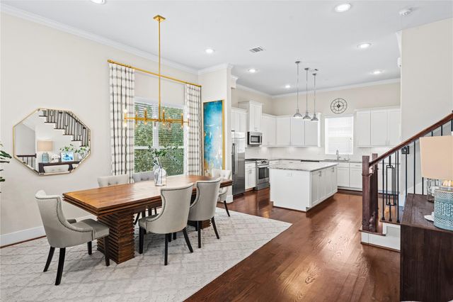 5809 E Post Oak Lane, Houston, TX 77055