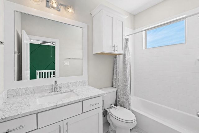 5809 E Post Oak Lane, Houston, TX 77055