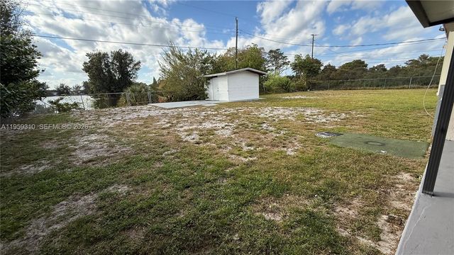 2811 NW 26th Ave 0, Oakland Park, FL 33311