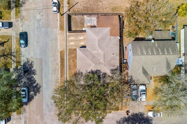 7349 Windy Ridge Dr, Corpus Christi, TX 78413