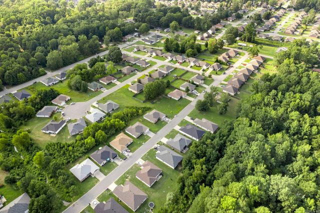 201 Pope Dr, Benton, AR 72015