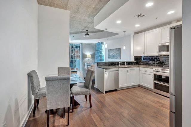 301 Demonbreun St Unit 1120, Nashville, TN 37201