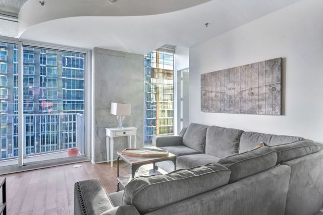 301 Demonbreun St Unit 1120, Nashville, TN 37201
