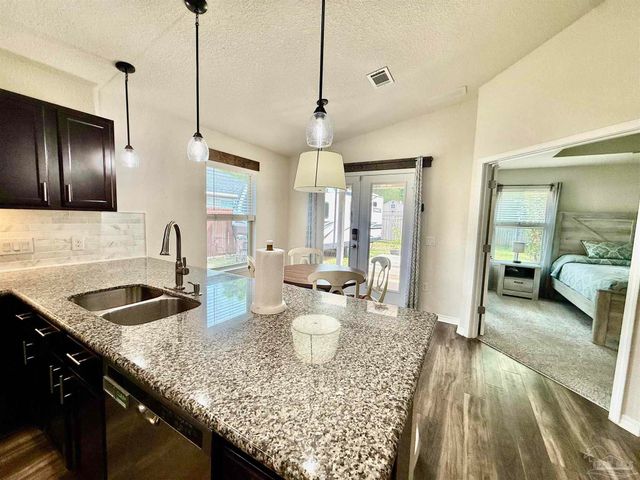 4969 Wabash Pine Ct, Pace, FL 32571