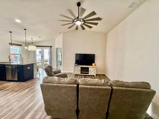4969 Wabash Pine Ct, Pace, FL 32571