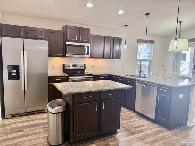 4969 Wabash Pine Ct, Pace, FL 32571