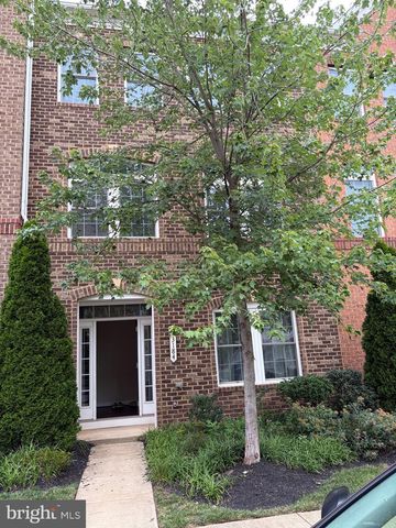 3184 YEAGER DR, Herndon, VA 20171