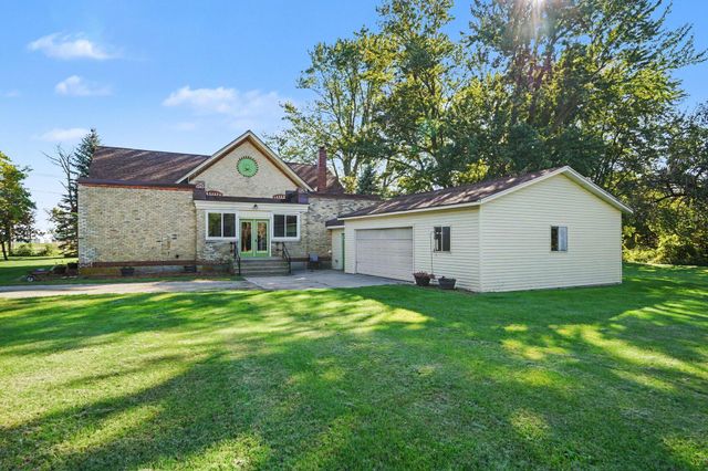 8015 Quincy Street, Zeeland, MI 49464