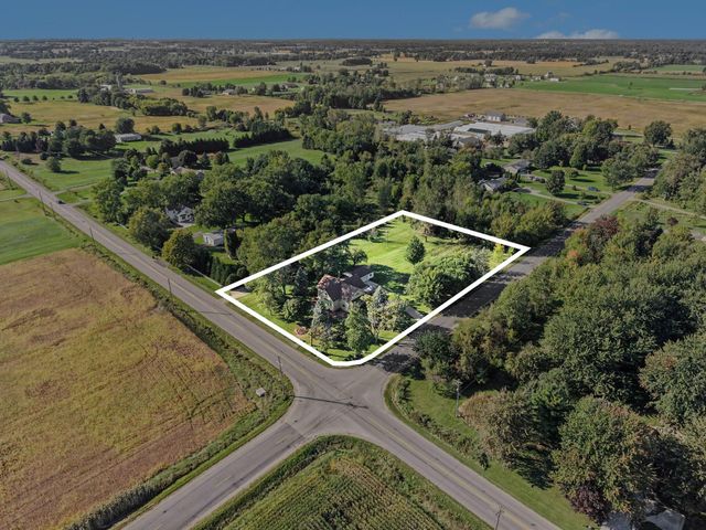 8015 Quincy Street, Zeeland, MI 49464