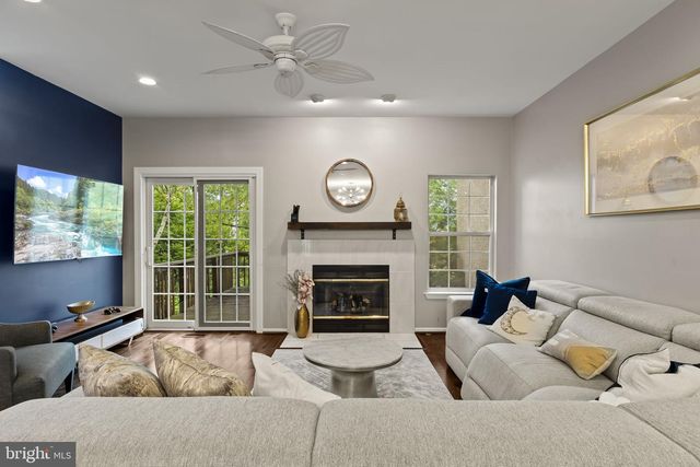 54 BUCKINGHAM PL, Cherry Hill, NJ 08003