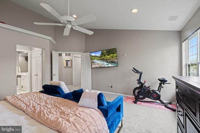 54 BUCKINGHAM PL, Cherry Hill, NJ 08003