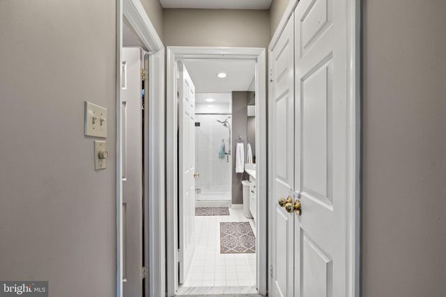 54 BUCKINGHAM PL, Cherry Hill, NJ 08003