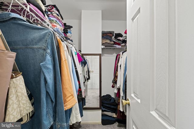 54 BUCKINGHAM PL, Cherry Hill, NJ 08003