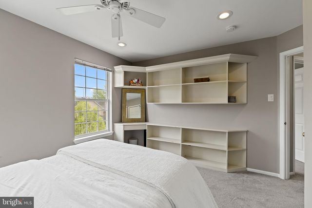 54 BUCKINGHAM PL, Cherry Hill, NJ 08003