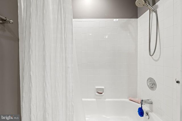 54 BUCKINGHAM PL, Cherry Hill, NJ 08003