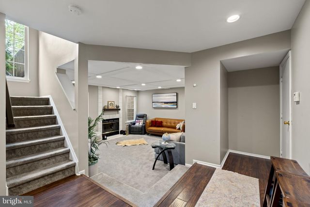 54 BUCKINGHAM PL, Cherry Hill, NJ 08003