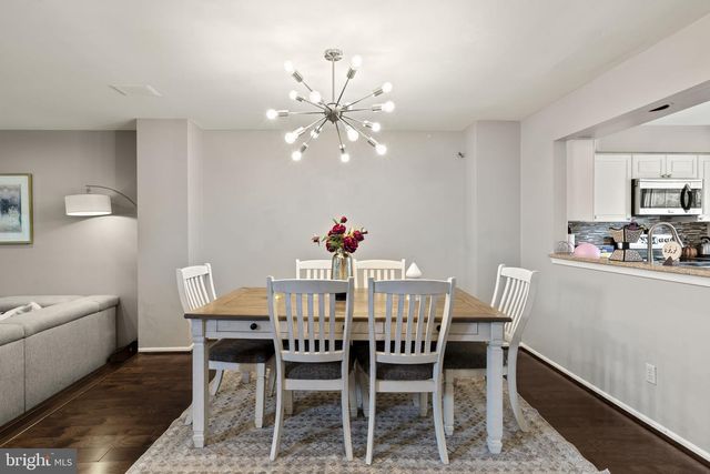 54 BUCKINGHAM PL, Cherry Hill, NJ 08003