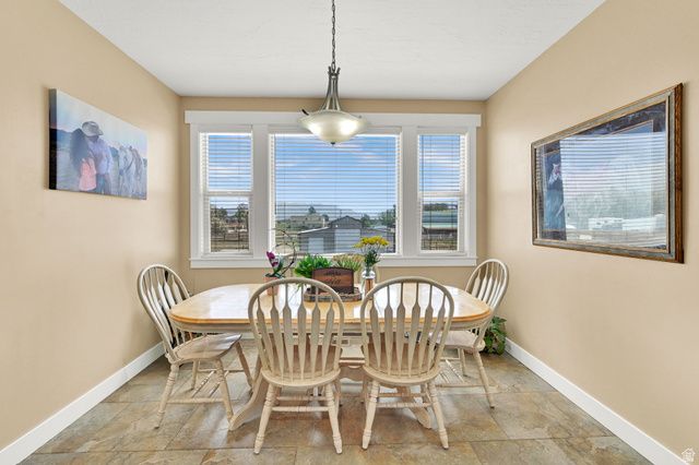 5660 S 6800 W, Hooper, UT 84315