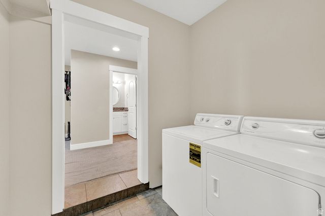 5660 S 6800 W, Hooper, UT 84315