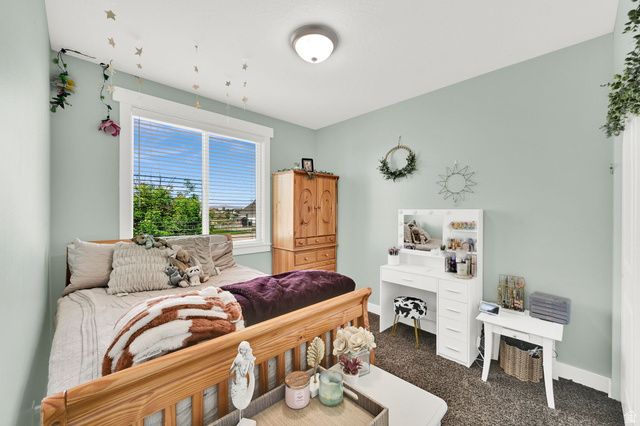 5660 S 6800 W, Hooper, UT 84315