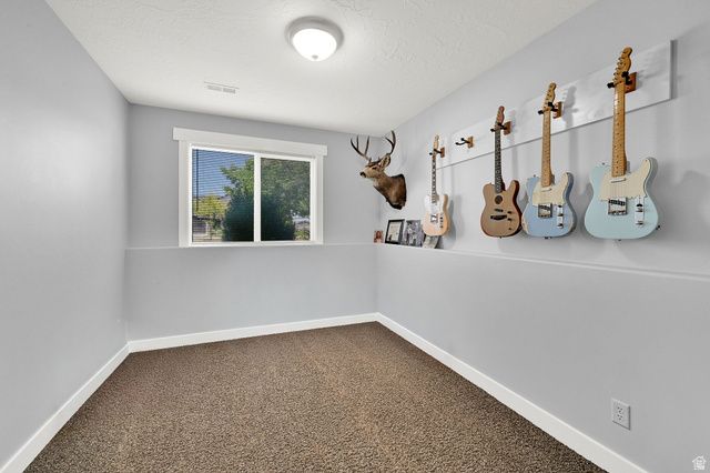 5660 S 6800 W, Hooper, UT 84315