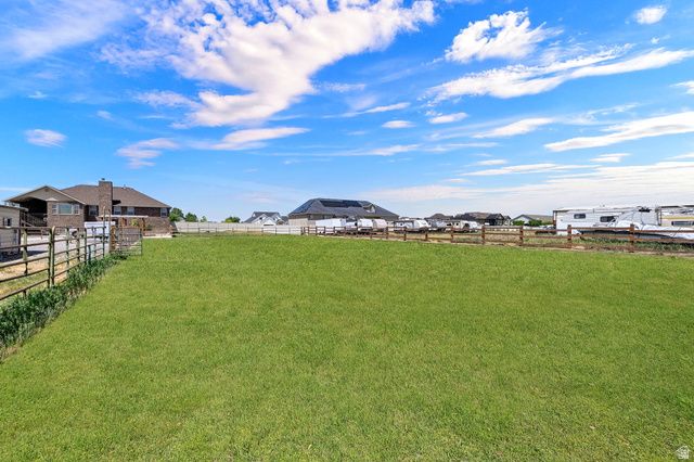 5660 S 6800 W, Hooper, UT 84315