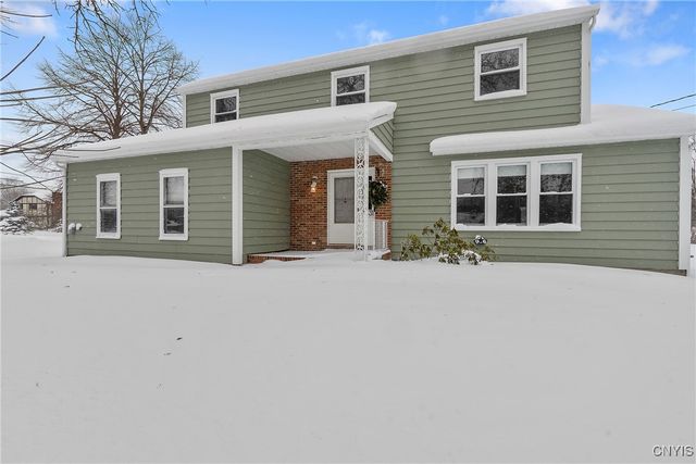 1631 South Ivy, Lysander, NY 13027