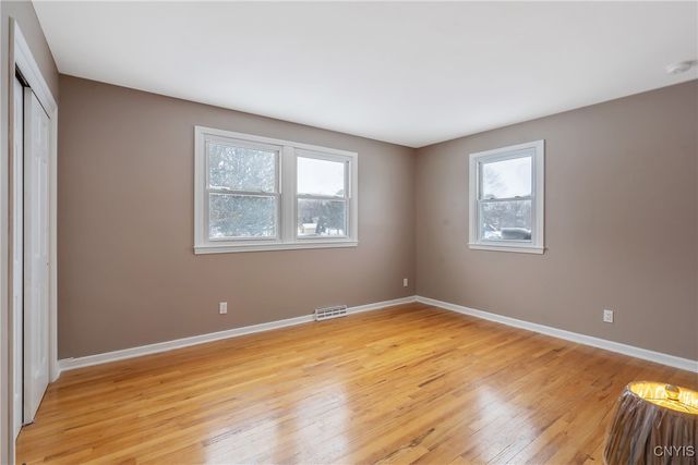 1631 South Ivy, Lysander, NY 13027