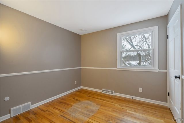 1631 South Ivy, Lysander, NY 13027