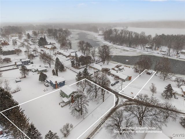 1631 South Ivy, Lysander, NY 13027