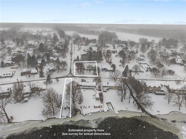 1631 South Ivy, Lysander, NY 13027