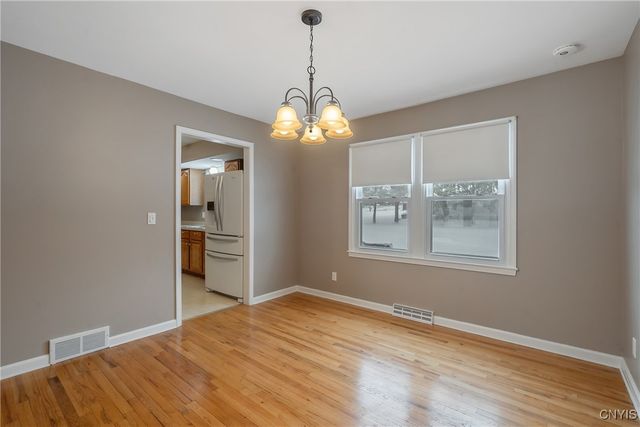 1631 South Ivy, Lysander, NY 13027