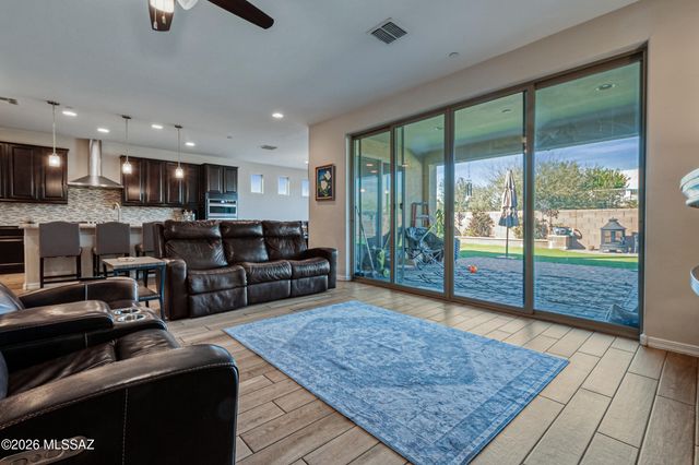 5040 W Paseo Rancho Acero, Tucson, AZ 85742