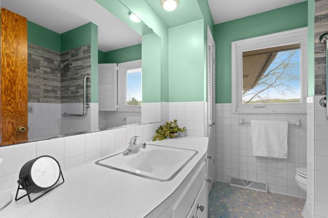 3928 Oak Park Circle SE, Rochester, MN 55904