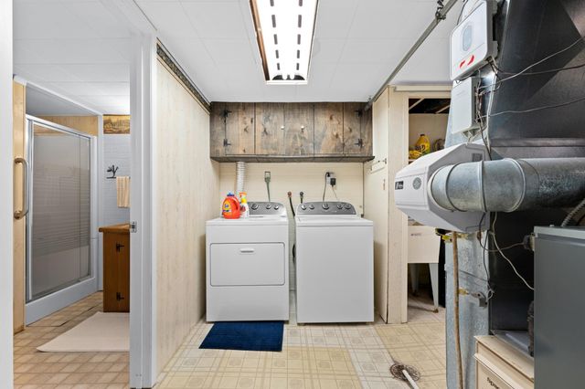 3928 Oak Park Circle SE, Rochester, MN 55904