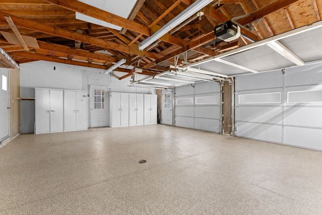 3928 Oak Park Circle SE, Rochester, MN 55904