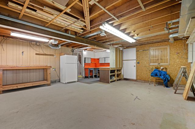 3928 Oak Park Circle SE, Rochester, MN 55904