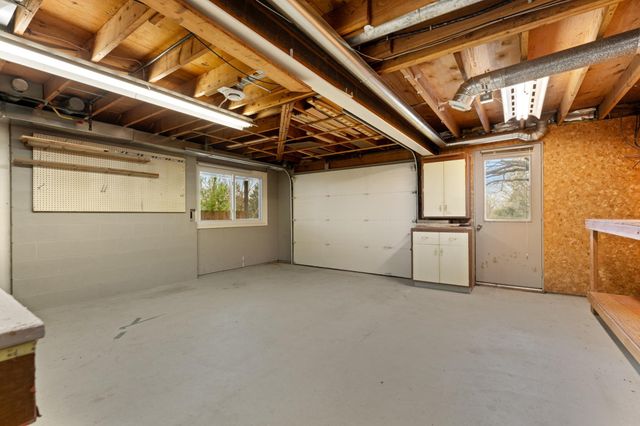 3928 Oak Park Circle SE, Rochester, MN 55904