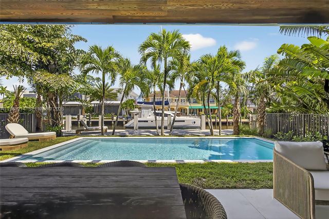 620 Solar Isle Drive, Fort Lauderdale, FL 33301