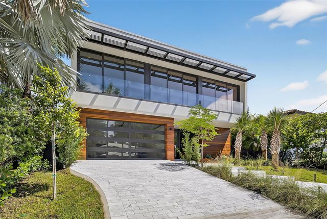 620 Solar Isle Drive, Fort Lauderdale, FL 33301