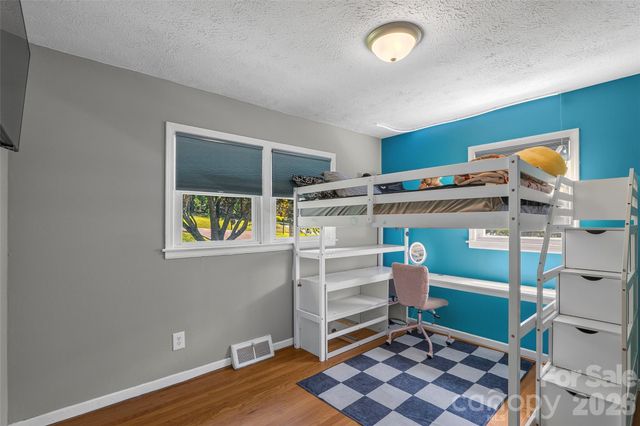 17 Azalea Road, Arden, NC 28704